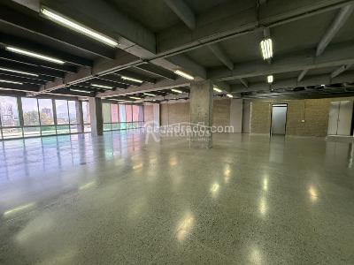 Office for rent in Guayabal, Medellín