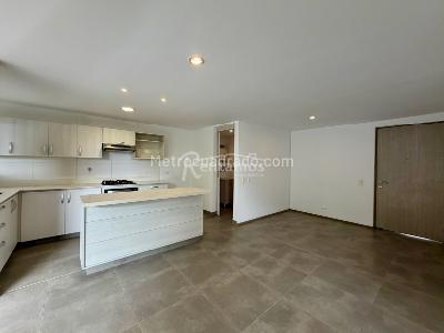 Apartamento en venta en El Esmeraldal, Envigado · foto 9 de 20