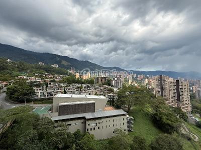 Apartamento de 2 alcobas en arriendo en Altos Del Poblado, Medellín, 72 m² · foto 6 de 20