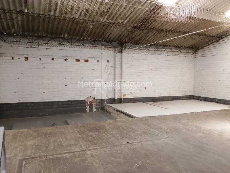 Bodega en Arriendo, El Poblado, Medellín - Vista 2