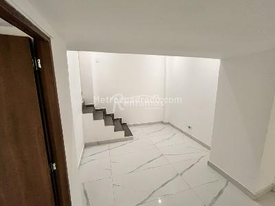 Casa de 5 alcobas en venta en La Doctora, Sabaneta, 480 m² · foto 15 de 20