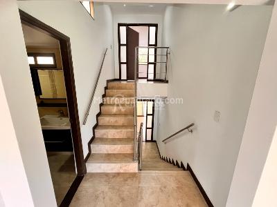 Casa de 5 alcobas en venta en La Doctora, Sabaneta, 480 m² · foto 19 de 20