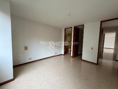 Apartamento de 3 alcobas en venta en La Frontera, Medellín, 114 m² · foto 8 de 20