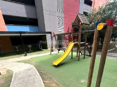 Apartamento de 3 alcobas en venta en Las Antillas, Envigado, 62 m² · foto 10 de 18