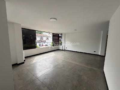 Apartamento de 3 alcobas en venta en La Aguacatala, Medellín, 100 m² · foto 2 de 18