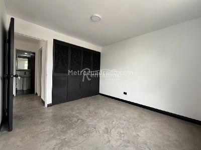 Apartamento de 3 alcobas en venta en La Aguacatala, Medellín, 100 m² · foto 9 de 18