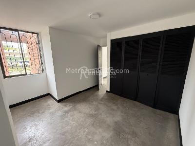 Apartamento de 3 alcobas en venta en La Aguacatala, Medellín, 100 m² · foto 10 de 18