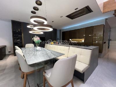 Casa de 4 alcobas en venta en Tres Esquinas, Medellín, 251 m² · foto 7 de 20