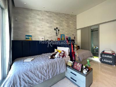 Casa de 4 alcobas en venta en Tres Esquinas, Medellín, 251 m² · foto 16 de 20