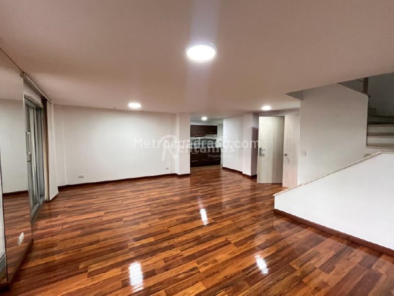 Casa en Arriendo, La Intermedia, Envigado - Więcej