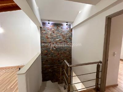 Casa de 3 alcobas en arriendo en Intermedia, Envigado, 180 m² · foto 9 de 20