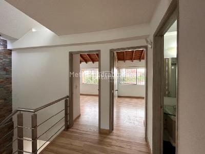 Casa de 3 alcobas en arriendo en Intermedia, Envigado, 180 m² · foto 10 de 20