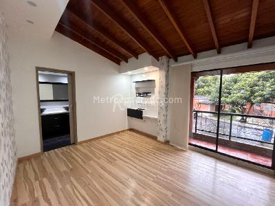 Casa de 3 alcobas en arriendo en Intermedia, Envigado, 180 m² · foto 12 de 20