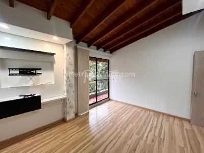 Casa de 3 alcobas en arriendo en Intermedia, Envigado, 180 m² · foto 14 de 20