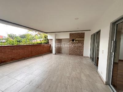 Casa de 3 alcobas en arriendo en Intermedia, Envigado, 180 m² · foto 19 de 20