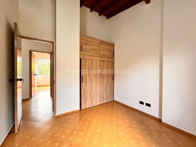 Apartamento en venta en Loma Del Escobero, Envigado · foto 11 de 20