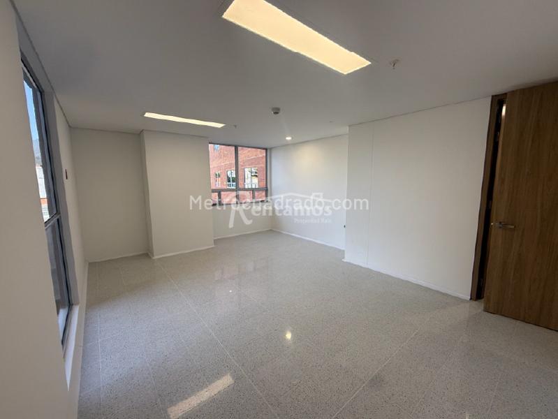 Consultorio en Arriendo, La America, Medellín - Więcej