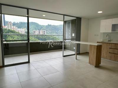 Apartamento de 3 alcobas en venta en Ceipa, Sabaneta, 80 m² · foto 4 de 20