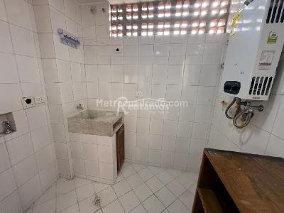 Apartamento de 2 alcobas en arriendo en Patio Bonito, Medellín, 65 m² · foto 11 de 19