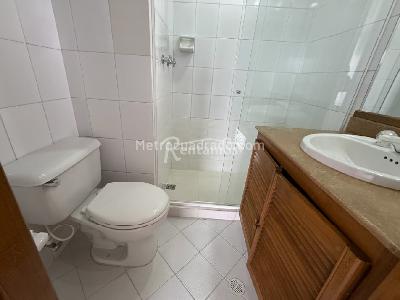 Apartamento de 2 alcobas en arriendo en Patio Bonito, Medellín, 65 m² · foto 12 de 19