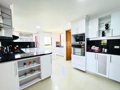Apartamento en venta en El Campestre, Medellín · foto 7 de 20