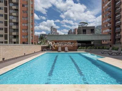 Apartamento de 2 alcobas en venta en San Jose, Sabaneta, 73 m² · foto 4 de 12