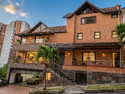 Casa de 4 alcobas en venta en La Doctora, Sabaneta, 450 m² · foto 2 de 15