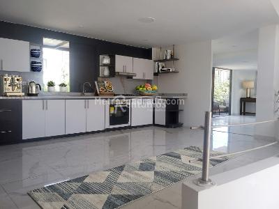 Casa de 4 alcobas en venta en La Doctora, Sabaneta, 450 m² · foto 4 de 15