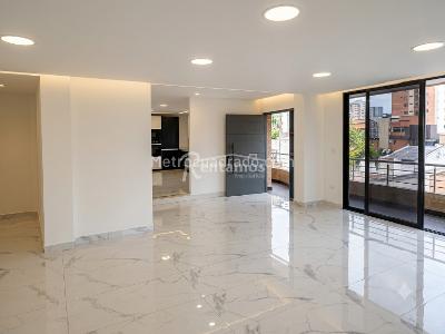 Casa de 4 alcobas en venta en La Doctora, Sabaneta, 450 m² · foto 13 de 15