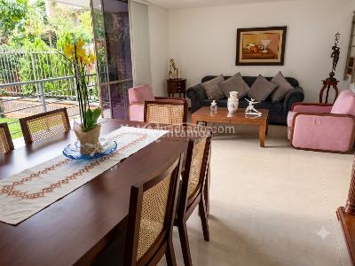 Casa de 4 alcobas en venta en Los Benedictinos, Envigado, 234 m² · foto 3 de 15