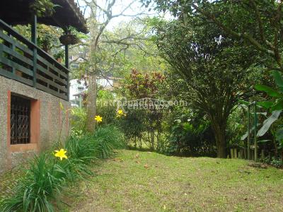 Casa de 3 alcobas en venta en Loma De Las Brujas, Envigado, 1550 m² · foto 14 de 18