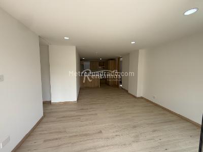 Apartamento de 3 alcobas en venta en Camino Verde, Medellín, 88 m² · foto 6 de 20