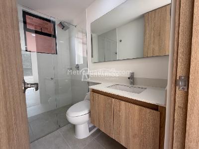 Apartamento de 3 alcobas en venta en Camino Verde, Medellín, 88 m² · foto 7 de 20
