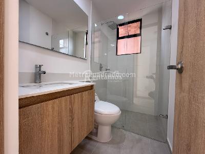Apartamento de 3 alcobas en venta en Camino Verde, Medellín, 88 m² · foto 12 de 20