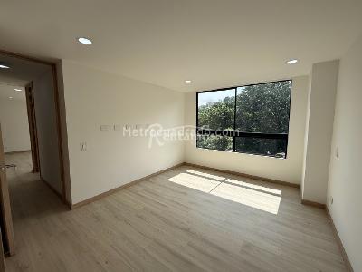 Apartamento de 3 alcobas en venta en Camino Verde, Medellín, 88 m² · foto 14 de 20