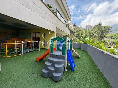 Apartamento de 3 alcobas en venta en Camino Verde, Medellín, 88 m² · foto 18 de 20