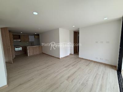 Apartamento en venta en Camino Verde, Medellín · foto 3 de 20