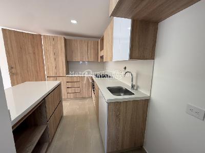 Apartamento en venta en Camino Verde, Medellín · foto 4 de 20