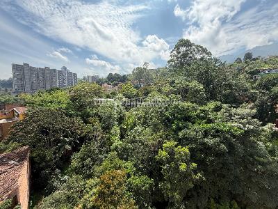 Apartamento en venta en Camino Verde, Medellín · foto 7 de 20