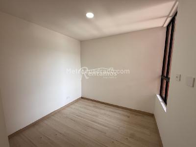 Apartamento en venta en Camino Verde, Medellín · foto 17 de 20