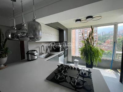 Apartamento en venta en La Frontera, Medellín · foto 14 de 19