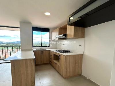 Apartamento de 2 alcobas en venta en Gualanday, Rionegro, 65 m² · foto 4 de 20