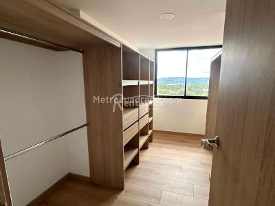 Apartamento de 2 alcobas en venta en Gualanday, Rionegro, 65 m² · foto 10 de 20
