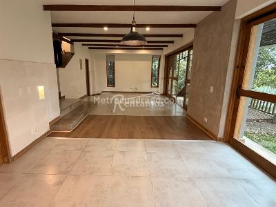 Casa de 2 alcobas en venta en Loma De Las Brujas, Envigado, 200 m² · foto 9 de 20