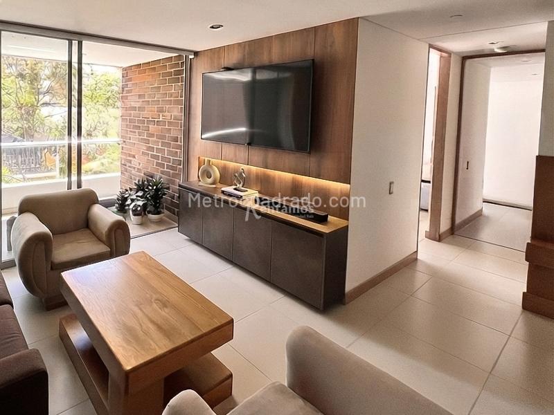2BR Apartment in Loma Del Esmeraldal (78 m²) - 2
