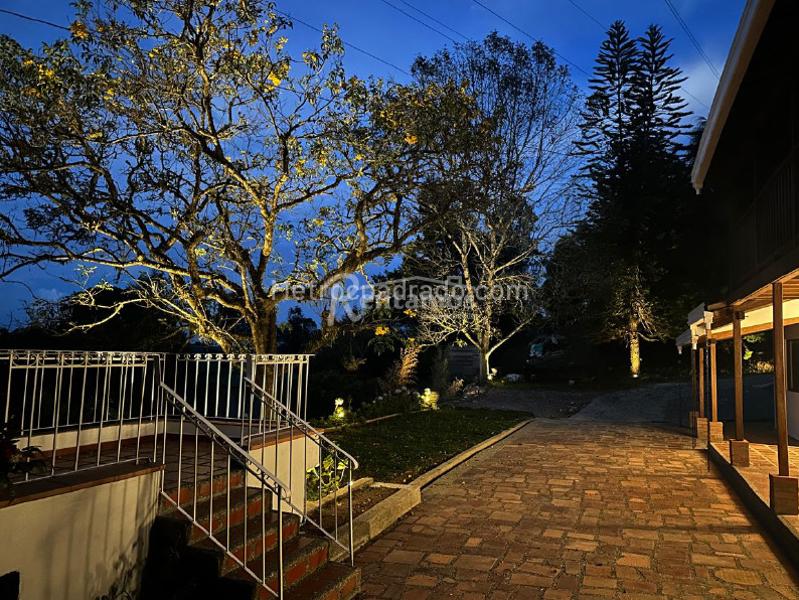 Exclusive 3BR House for Rent in Santa Elena - 2