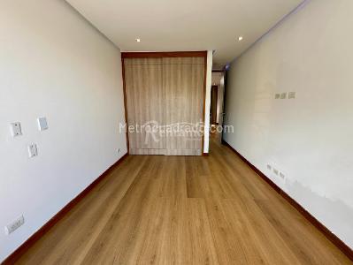 Casa de 3 alcobas en venta en Loma El Atravesado, Envigado, 280 m² · foto 20 de 20
