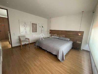 Casa de 3 alcobas en venta en Loma El Atravesado, Envigado, 202 m² · foto 15 de 20