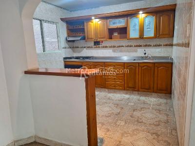 Casa de 4 alcobas en venta en Santa Fe, Medellín, 120 m² · foto 6 de 20