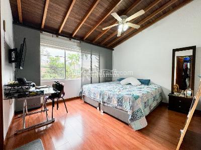 Casa en venta en Bosques De Zuñiga, Envigado · foto 13 de 20